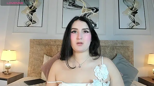 zoe moon   online show from 05/12/26, 11:27