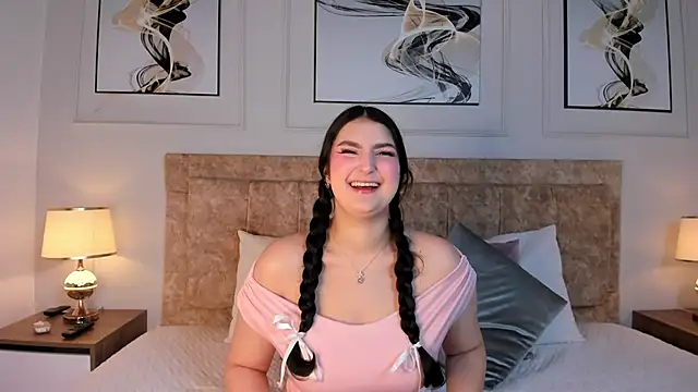 zoe moon   online show from 04/04/26, 02:12