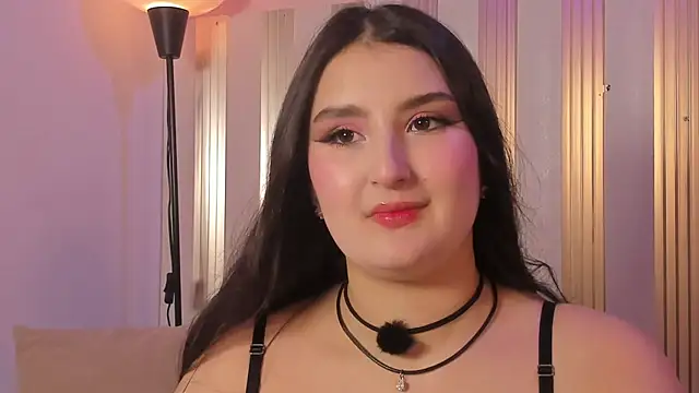 Snapshot of zoe_moon__ chatting on 02/27/26, 03:51 zoe moon online show from 02/27/26, 03:51