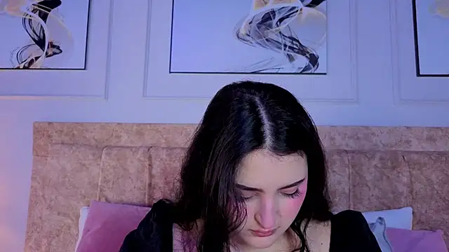 Snapshot of zoe_moon__ chatting on 07/12/26, 01:01 zoe moon online show from 07/12/26, 01:01