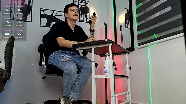 Snapshot of nico_pelusa chatting on 03/01/26, 09:48 nico pelusa online show from 03/01/26, 09:48