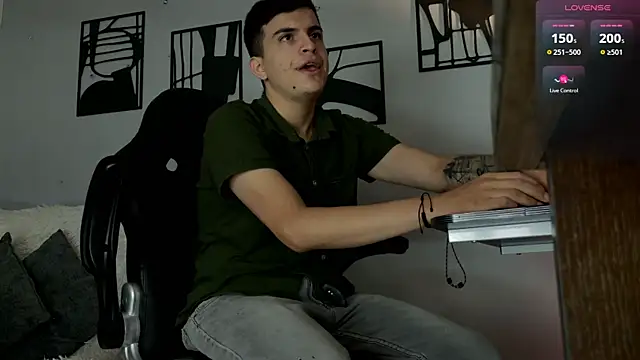 nico pelusa online show from 03/23/26, 11:32