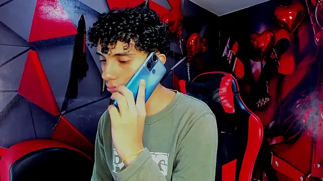 Snapshot of Gay_Red_Room chatting on 02/27/26, 03:07 Gay Red Room online show from 02/27/26, 03:07