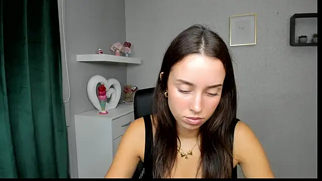 Snapshot of AdeleSolo chatting on 07/16/26, 05:37 AdeleSolo online show from 07/16/26, 05:37