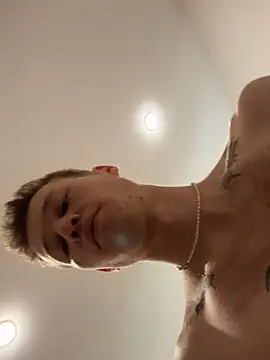 jelisiven online show from 04/03/26, 09:49