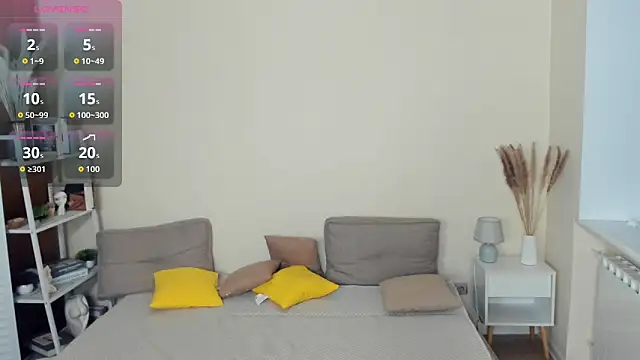 LeilaErcolani online show from 05/14/26, 07:55