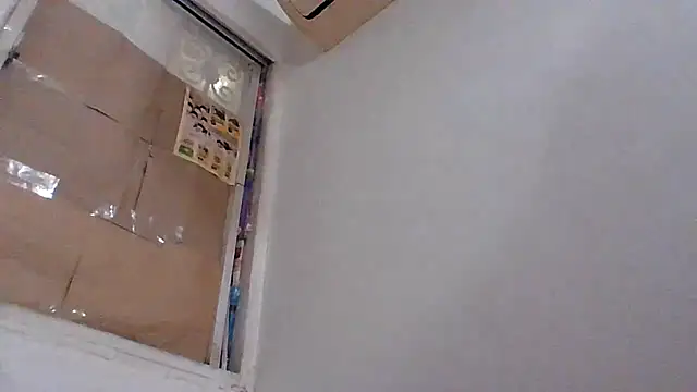 pocahontas hotty online show from 03/31/26, 12:45