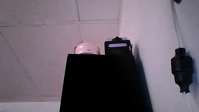 pocahontas hotty online show from 04/01/26, 06:05