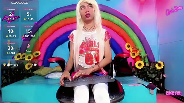 suzume Mendez online show from 03/25/26, 11:20