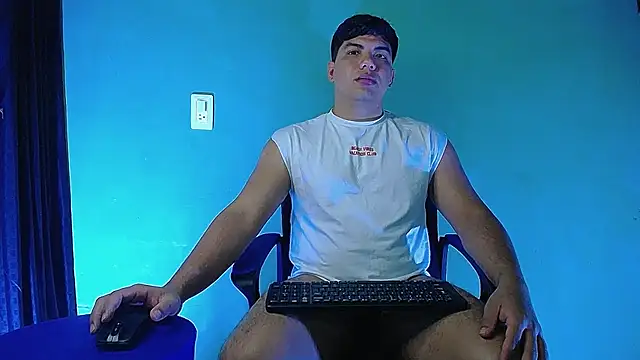 Uriel Ray  online show from 02/23/26, 10:54