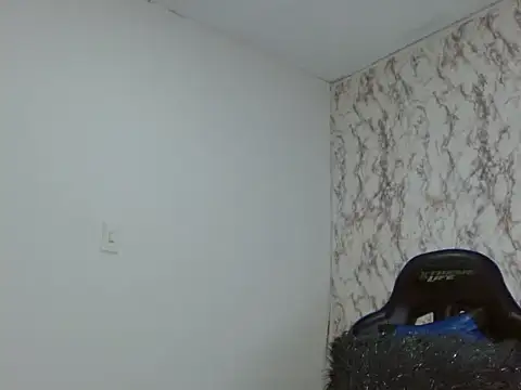 Snapshot of Ailanys_Miller chatting on 02/27/26, 12:33 Ailanys Miller online show from 02/27/26, 12:33