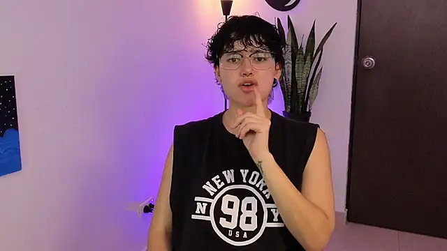 jeroharper  online show from 04/14/26, 07:41