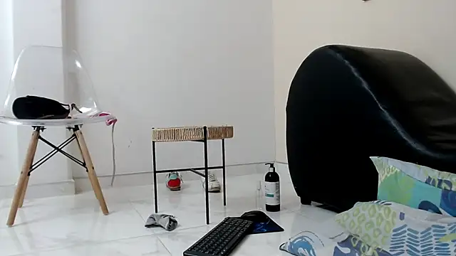 skinnysexy18 online show from 04/06/26, 04:46