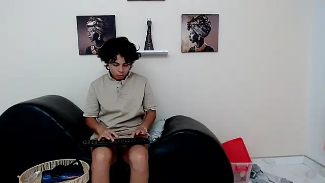 skinnysexy18 online show from 04/07/26, 02:02