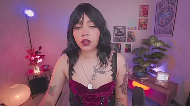 violette clerk1  online show from 02/22/26, 07:37