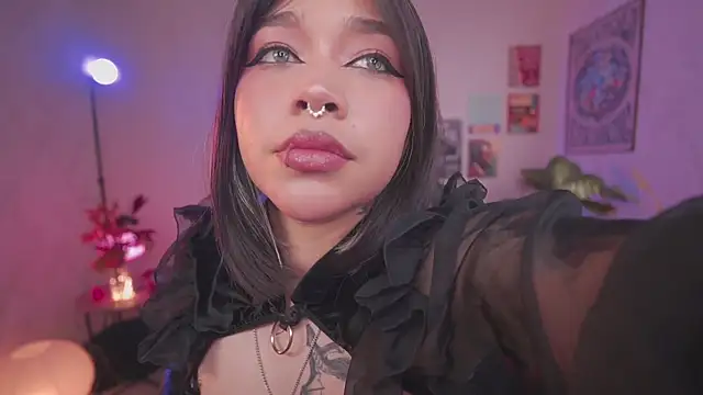 violette clerk1  online show from 02/24/26, 08:10