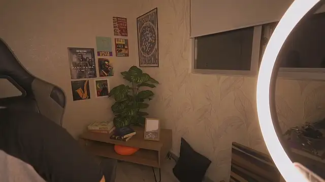 violette clerk1  online show from 02/20/26, 12:18