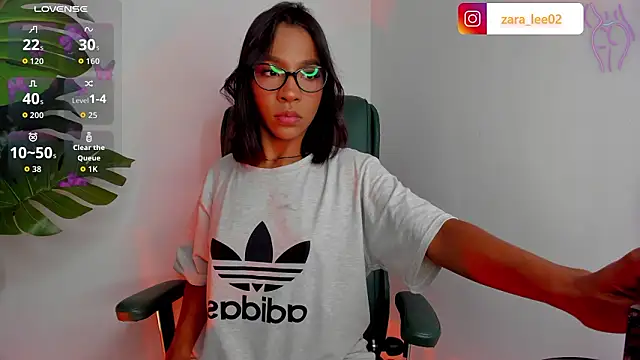 zara leee online show from 03/28/26, 09:27