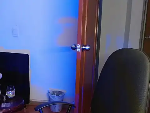 vickycat x online show from 03/17/26, 02:03