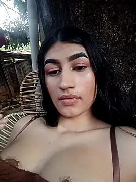 Julianiss online show from 02/28/26, 09:58