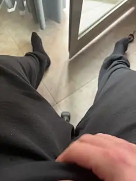 Snapshot of D4n13l47 chatting on 03/03/26, 01:40 D4n13l47 online show from 03/03/26, 01:40