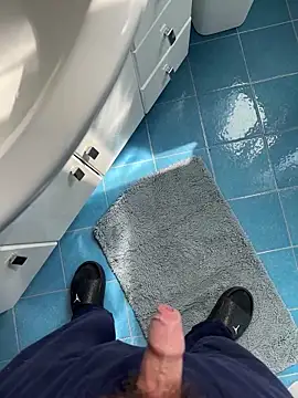 D4n13l47 online show from 04/17/26, 08:06