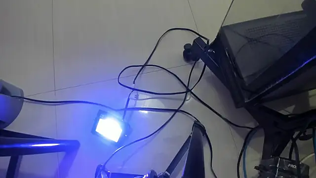 Mia Bailey  online show from 04/16/26, 03:07