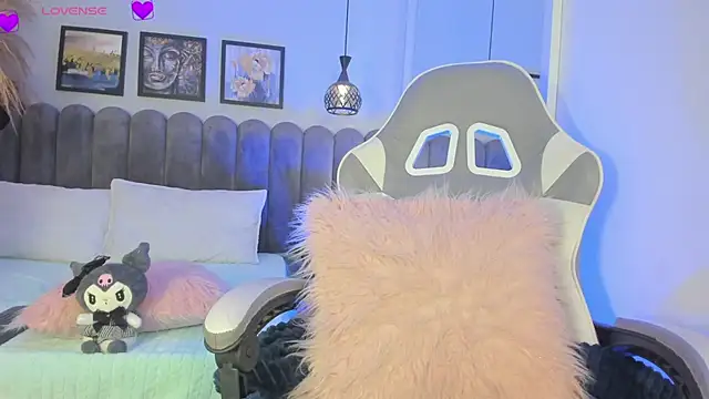 Bella  Peach online show from 04/03/26, 03:13