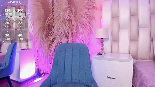 Bella  Peach online show from 05/16/26, 04:00