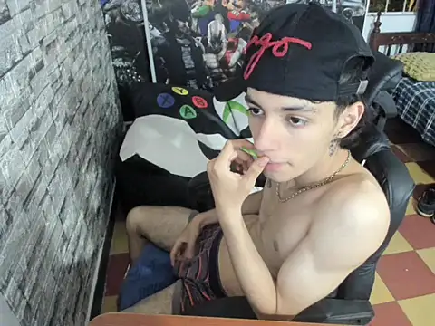 wex 077 online show from 03/04/26, 01:57