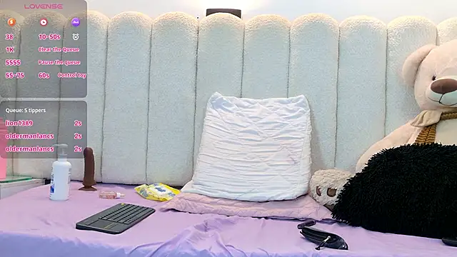 Ruby cruzz online show from 03/19/26, 10:43