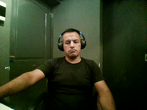 Valenthe26 online show from 02/17/26, 05:38