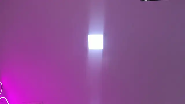 Snapshot of Evelin__thompsson chatting on 07/11/26, 03:18 Evelin thompsson online show from 07/11/26, 03:18