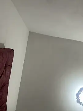 Snapshot of Yure12 chatting on 03/01/26, 09:59 Yure12 online show from 03/01/26, 09:59