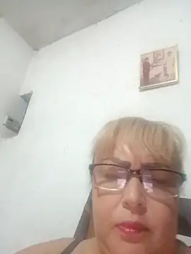 Snapshot of milena202610 chatting on 03/06/26, 01:00 milena202610 online show from 03/06/26, 01:00