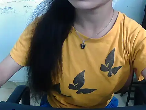 Snapshot of Hotsurbhi chatting on 03/07/26, 03:57 Hotsurbhi online show from 03/07/26, 03:57