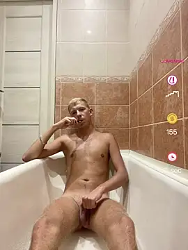 Snapshot of Anton_blond chatting on 05/06/26, 04:44 Anton blond online show from 05/06/26, 04:44