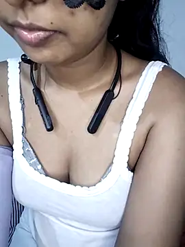 ASHANYA JAYASOORIYA online show from 03/07/26, 01:49