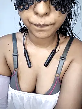 ASHANYA JAYASOORIYA online show from 04/05/26, 09:05