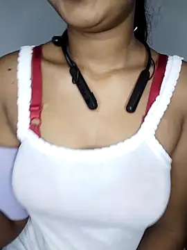 ASHANYA JAYASOORIYA online show from 03/06/26, 06:19