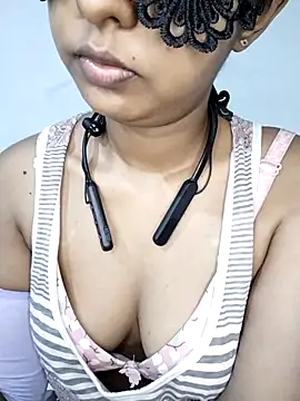 ASHANYA JAYASOORIYA online show from 05/16/26, 05:28