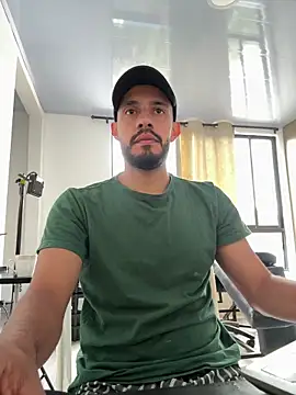 Snapshot of katasanz chatting on 04/04/26, 01:06 katasanz online show from 04/04/26, 01:06