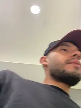 Snapshot of katasanz chatting on 02/26/26, 01:44 katasanz online show from 02/26/26, 01:44