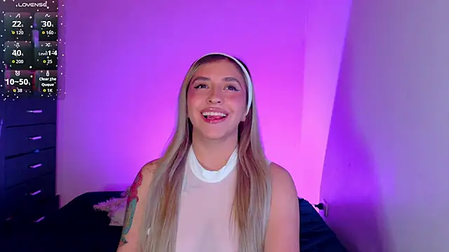 saradiazxxx online show from 06/23/26, 06:44
