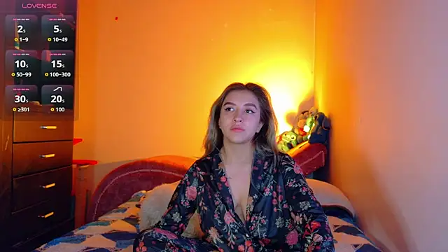 saradiazxxx online show from 07/25/26, 10:43