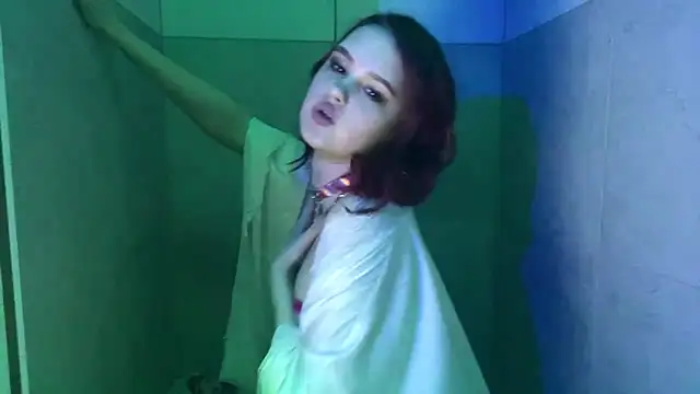 AmaliaJess online show from 03/18/26, 05:03