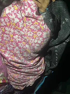 Snapshot of Exotic-Chocolate chatting on 03/02/26, 06:15 Exotic-Chocolate online show from 03/02/26, 06:15