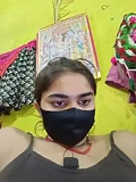 Snapshot of Cute_Mahek99 chatting on 06/17/26, 11:03 Cute Mahek99 online show from 06/17/26, 11:03