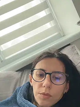 Snapshot of Oliviyalove_ chatting on 06/13/26, 12:58 Oliviyalove online show from 06/13/26, 12:58