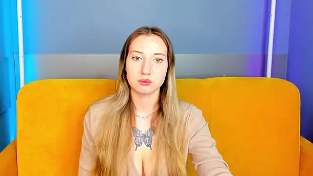 Snapshot of JollyBlondy chatting on 02/24/26, 01:39 JollyBlondy online show from 02/24/26, 01:39